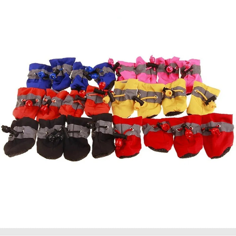 Wasserdichte Hundeschuhe – Rutschfeste Regenstiefel für kleine Hunde & Katzen (4er-Set)