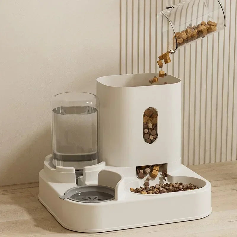 Automatischer Futter- und Wasserspender für Haustiere
